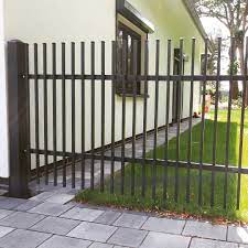Unser Zaun Verden Ist Eine Gute Alternative Zur Doppelstabmatte Er Ist Standardmassig In Anthrazit Erhaltlich Diese Ausfuh Zaun Anthrazit Zaunbau Gartenbau