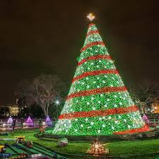 148 homes for sale in casselberry, fl. 17 Best Places To Spend Christmas In Usa This Year Local Adventurer National Christmas Tree German Christmas Markets Very Merry Christmas Party