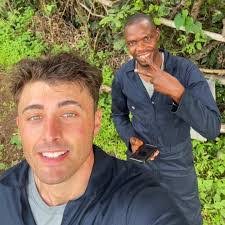 Brian Samuelson's Instagram, Twitter & Facebook