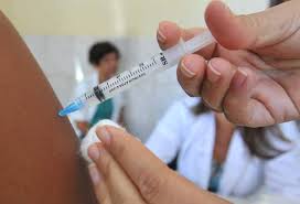 Gripe causada por 4 subtipos do vírus influenza (h1n1, h2n3, b linhagem victoria e b linhagem yamagata) e suas complicações. Vacina Contra Gripe Ja Esta Disponivel Na Rede Particular De Saude Em Manaus Manaus A Critica Amazonia Amazonas Manaus
