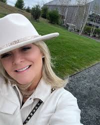 Some days go as well as a hat that matches your jacket! 🤠❤️😎🥂🍾🌎✔️🫶🏼  #hatgirl #kingdomofthehawkvineyard #country #freshair #wine #winelover  #vineyard #vineyardviews #saturday