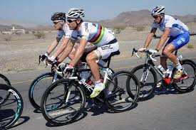 Sur la ligne, il a précédé de quelques secondes le norvégien edvald boasson hagen et. Gilbert Building His Form For A Long Assault At The Spring Classics Cyclingnews