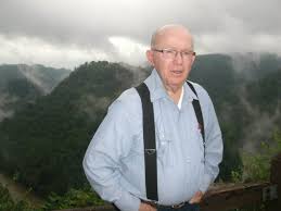 Earl Wayne (Buddy) Caruthers