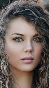 Pin De Reda Kader En Stunning Faces Belleza Mujer Cara Bonita Cara Hermosa