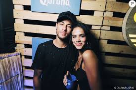 Maite perroni beorlegui nasceu na cidade do méxico em 9 de março de 1983. Jornalista Faz Post Machista Sobre Volta De Bruna Marquezine E Neymar Seja Carinhosa E Ano De Copa Geledes