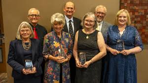 Past Alumni Award Recipients