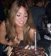 نيرمين الفقي وزوجها نيرمين الفقي ويكيبيديا نيرمين الفقي بالحجاب نيرمين الفقي نرمين الفقي اشهر عازبات الوسط الفني لماذا لم تتزوج وما هو سبب ابتعادها عن الوسط. Ù†ÙŠØ±Ù…ÙŠÙ† Ø§Ù„ÙÙ‚ÙŠ ØªØ­ØªÙÙ„ Ø¨Ø¹ÙŠØ¯ Ù…ÙŠÙ„Ø§Ø¯Ù‡Ø§ Ø§Ù„Ù€47 Ø¬Ø±ÙŠØ¯Ø© Ø§Ù„Ø±Ø³Ø§Ù„Ø©