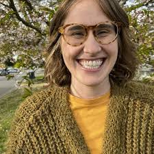 Chelsea Armstrong's Instagram, Twitter & Facebook