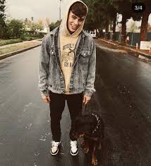Grier is married to jeanne marie o'neil grier and their first daughter, eloise marie grier, was born on november 10, 2016. Hayes Grier Hayes Grier Carter Reynolds Emo Guys