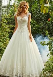 Schnelle lieferung, kostenloser versand & rückversand. Aktuelle Brautkleid Trends Auf Ja De