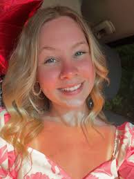 Addie Maynard's Instagram, Twitter & Facebook