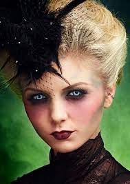 Tutorial Vampire Girl Kryolan Professional Make Up Kids Vampire Makeup Vampire Girls Vampire Costume Kids