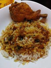 Poulet Au Curry Et Coriandre Plaisir Culinaire Algerien Recettes De Cuisine Poulet Curry Poulet