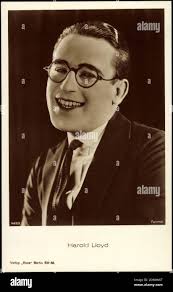 Harold ross hi-res stock photography and images