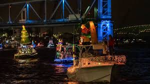 The boat parades are always a huge success and i love seeing all the trump swag, but my absolute favorite part of the trump boat parade was this picture here… it's of a lone biden kyacker with a biden 2020 sign, sitting in a sea of trump boats. Jacksonville Light Boat Parade Everything You Need To Know Before You Go Action News Jax