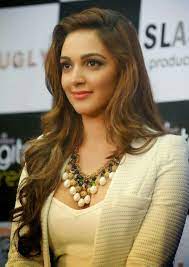 Sharma and his assistant mr. Khaira Advani Bollywood Beauty Earlier This Time Yesterday I Have Robert G And The Kiara Advani Hot Beautiful Indian Actress Most Beautiful Indian Actress