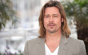 Actor's long hair gives them a wider range of hairstyling as they can experiment different looks from buns to loose braids this way. Hd Wallpaper Actors Brad Pitt Blonde Blue Eyes Boy Celebrity Long Hair Wallpaper Flare