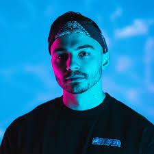 Ken Kealey's Instagram, Twitter & Facebook