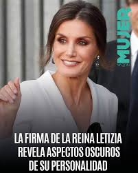 Para los expertos en grafología, la reina letra de la reina Letizia revela  esto https://bit.ly/2QSu8hM