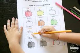 Color names supported by all browsers. Free Pumpkin Color Words Printable