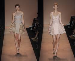 See more ideas about rococo, 18th century fashion, rococo fashion. 8 Times Marie Antoinette Has Inspired Modern Day Fashion Savoir Flair