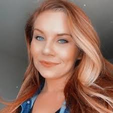 Sarah Silverthorn's Instagram, Twitter & Facebook