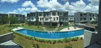 Is kota samarahan‏ @iskotasamarahan 25 apr 2016. 3 Storey Townhouse Academia Lane Kota Samarahan Houses For Rent In Kota Samarahan Sarawak Renting A House Townhouse Sarawak