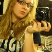 Danielle Camaratta (dcamaratta)