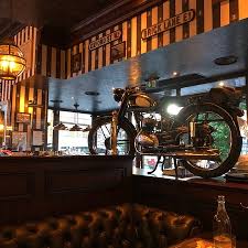 Au Bureau Arcueil 3 Place De La Vache Noire Menu Prices Restaurant Reviews Order Online Food Delivery Tripadvisor