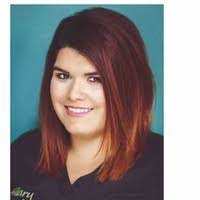 Hilary Ramos's Instagram, Twitter & Facebook