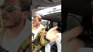 Ancak oyuncuyu ünlü yapan rolü söz dizisiyle geldi. Soz Dizisi Nin Efsane Uclusunden Aytac Sasmaz Eren Vurdem Gorkem Sevindik Youtube