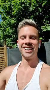 Julie Mcrae's Instagram, Twitter & Facebook