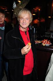 D'ailleurs, dave et patrick ont également une réelle complicité dans le travail. Dave A Ete Un Peu Amoureux D Une Animatrice Alors Qu Il Etait Avec Patrick Loiseau