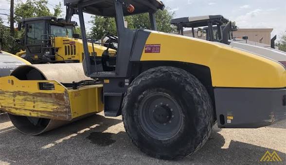 Dynapac CA2500D Smooth Drum Roller