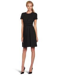 Pin By Versique On Business Attire Women Workplace Fashion Formal Business Attire Business Fashion