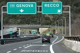 The first one connects genoa and rosignano marittimo, the second connects civitavecchia and rome. Autostrada A12 Genova Sestri Levante Chiusura 5 6 7 Febbraio Lavori