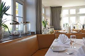 Noch immer ist das restaurant janses mattes in heinsberg über die grenzen von heinsberg hinweg für seine ausgsprochen köstliche internationale küche bekannt. Impressum Restaurant Janses Mattes