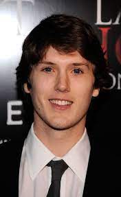 He began acting at an early age, appearing in films like gladiator and unbreakable. Spencer Treat Clark His Eyes Omg Piercing Actors Beautiful Boys Child Actors