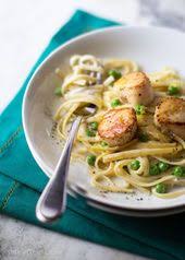 Seared Scallops With Linguni Scallop Recipes Pasta Scallops Seared Scallop Pasta