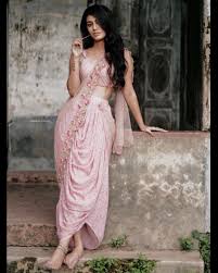 Priya Prakash Varrier Photos Hd Latest Images Pictures Stills Of Priya Prakash Varrier Filmibeat We have 76+ amazing background pictures carefully picked by our community. priya prakash varrier photos hd