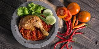 Sambal bajak cocok untuk dijadikan cocolan ayam goreng atau ikan bakar. Resep Pecel Ayam Atau Ayam Penyet Kaki Lima Merdeka Com