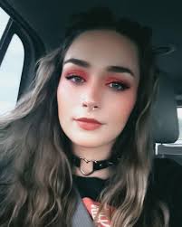 Epic head-banging night with Kimberly DeBacker Resler & Kara Hall  🤘🏼💄It's always a blast with the ladies in the family! (Thanks for  letting me do your makeup too! 😘)