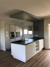 Cuisine Moderne Avec Ilot Et Plan De Travail Noir Cuisine Moderne Cuisine Moderne Blanche Plan Cuisine Ilot