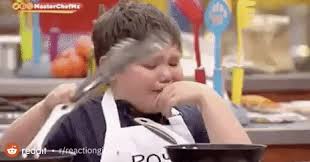 Mrw I M Preparing A Healthy Lunch For Work Reactiongifs Funny Gif Funny Pictures Really Funny
