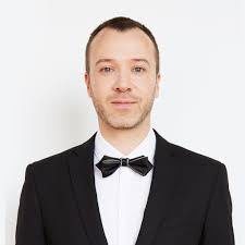 Jean Willy's Instagram, Twitter & Facebook