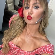 Michelle Vieth's Instagram, Twitter & Facebook