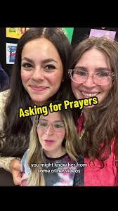 Sophia Renee's Instagram, Twitter & Facebook