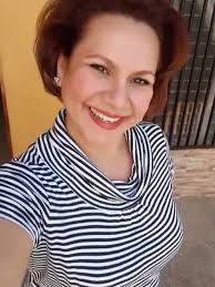 Gracias por aceptarme en el grupo. Espero encontrar a un hombre que quiera  una relación estable y no pasar el rato.