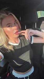 Beth Hyde (@bbethhyde)