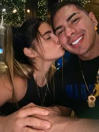 Karla Ponce (@Karlampa)